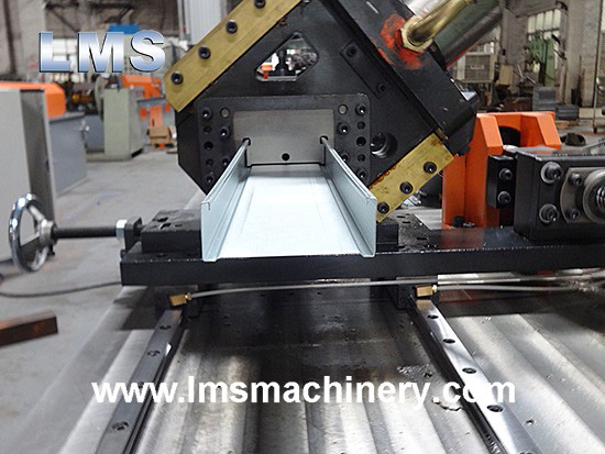 LMS-Drywall-Partition-Stud-And-Track-Roll-Forming-Machine-(4)