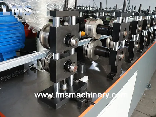 ceiling t grid roll forming machine straightening device