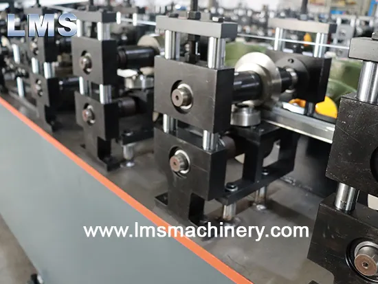 Ceiling t grid roll forming machine details